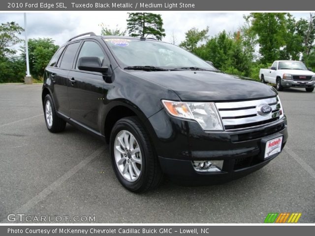 2010 Ford Edge SEL in Tuxedo Black Metallic