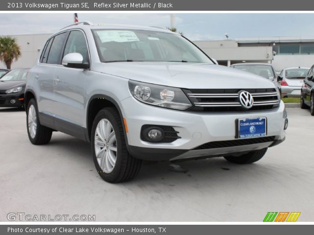 2013 Volkswagen Tiguan SE in Reflex Silver Metallic
