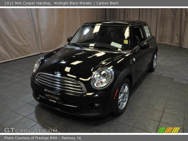2013 Mini Cooper Hardtop in Midnight Black Metallic