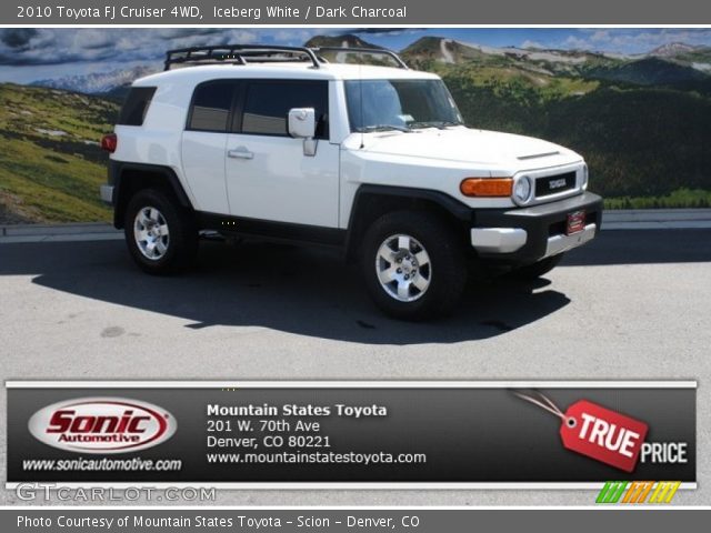 2010 Toyota FJ Cruiser 4WD in Iceberg White