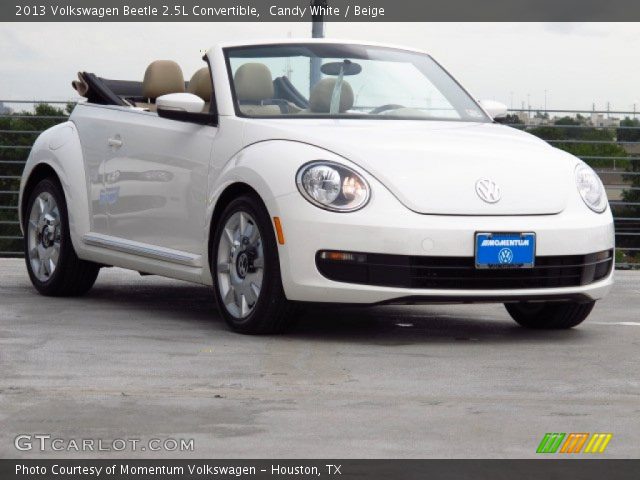2013 Volkswagen Beetle 2.5L Convertible in Candy White