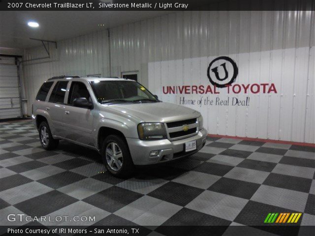 2007 Chevrolet TrailBlazer LT in Silverstone Metallic