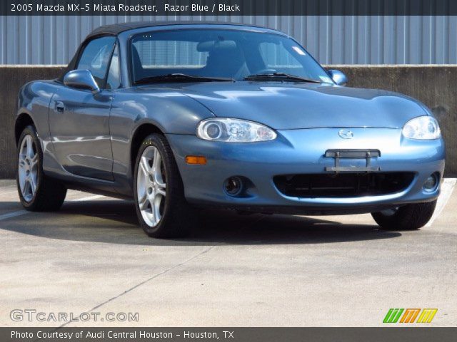 2005 Mazda MX-5 Miata Roadster in Razor Blue