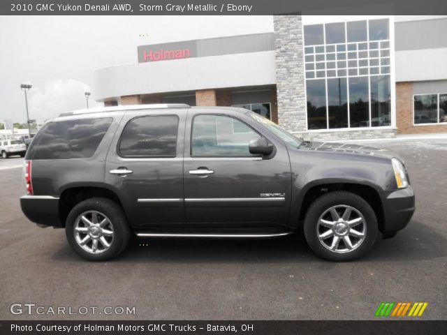 2010 GMC Yukon Denali AWD in Storm Gray Metallic