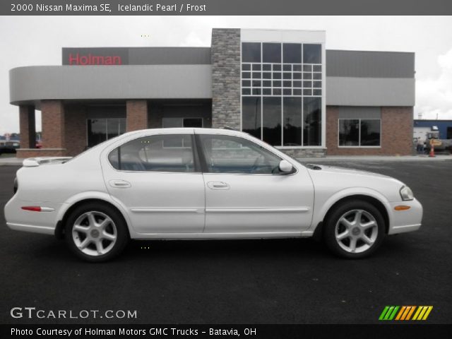 2000 Nissan Maxima SE in Icelandic Pearl