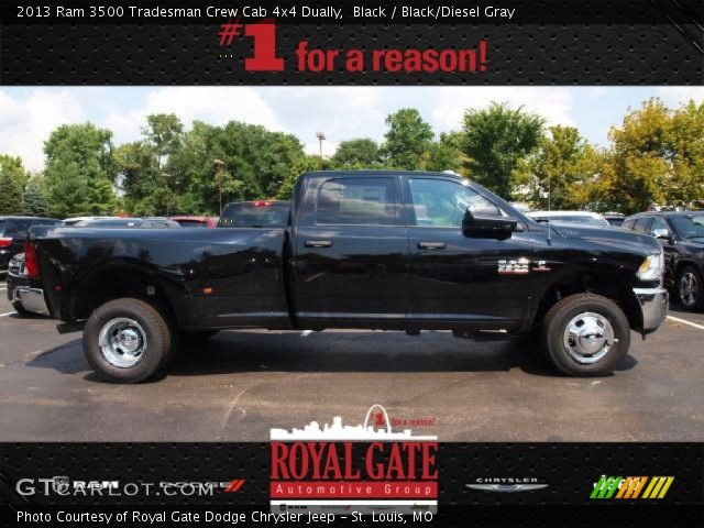 2013 Ram 3500 Tradesman Crew Cab 4x4 Dually in Black