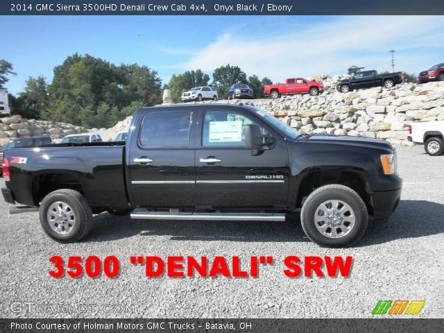 2014 GMC Sierra 3500HD Denali Crew Cab 4x4 in Onyx Black