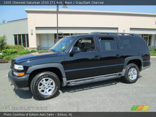 2005 Chevrolet Suburban 1500 Z71 4x4 in Black