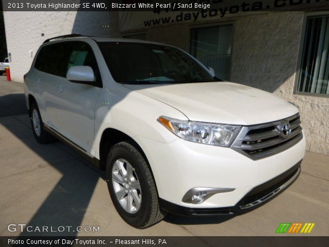 2013 Toyota Highlander SE 4WD in Blizzard White Pearl