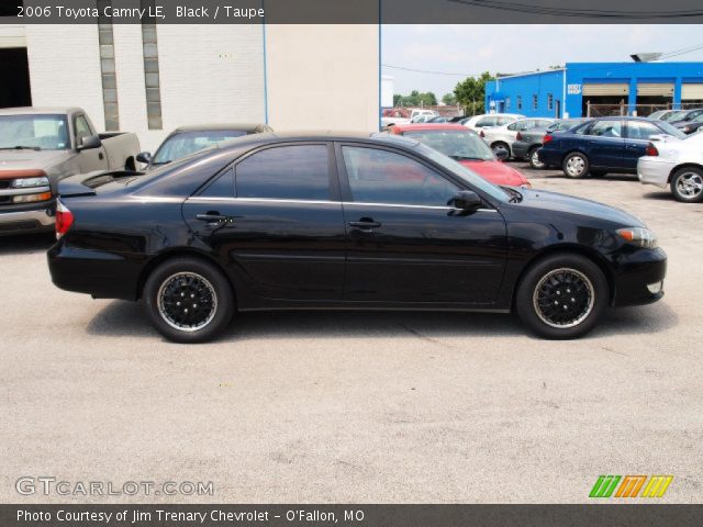 2006 Toyota Camry LE in Black