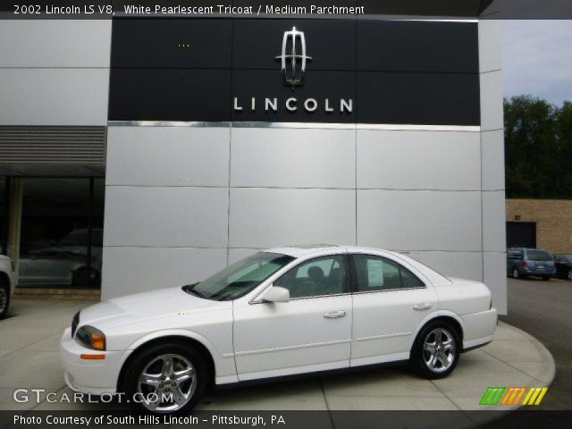 2002 Lincoln LS V8 in White Pearlescent Tricoat