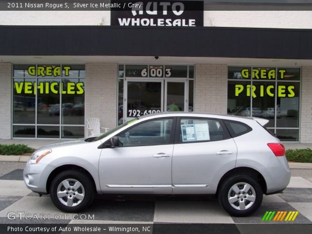 2011 Nissan Rogue S in Silver Ice Metallic