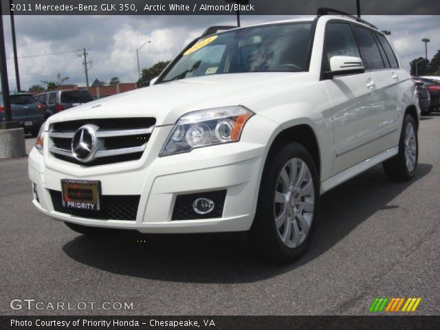 2011 Mercedes-Benz GLK 350 in Arctic White