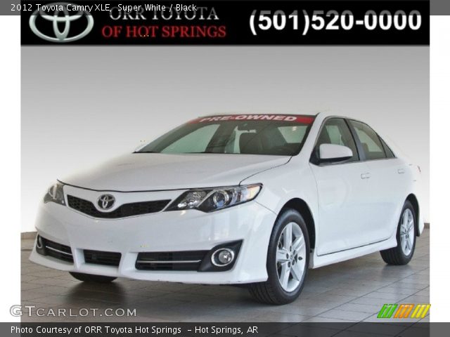 2012 Toyota Camry XLE in Super White
