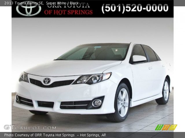 2013 Toyota Camry SE in Super White