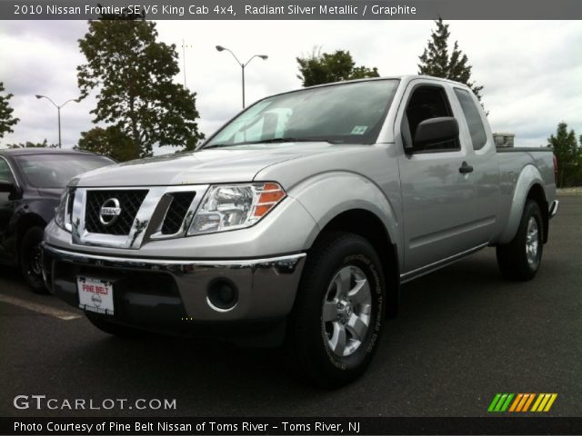 2010 Nissan Frontier SE V6 King Cab 4x4 in Radiant Silver Metallic