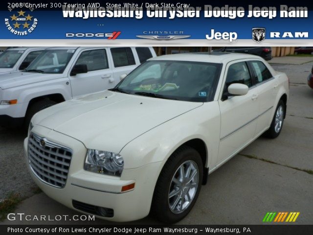 2008 Chrysler 300 Touring AWD in Stone White