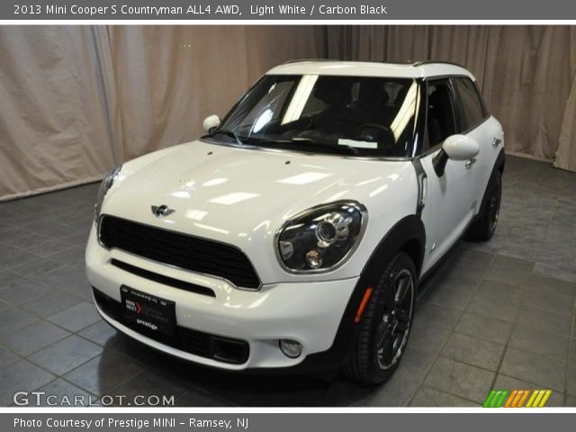2013 Mini Cooper S Countryman ALL4 AWD in Light White