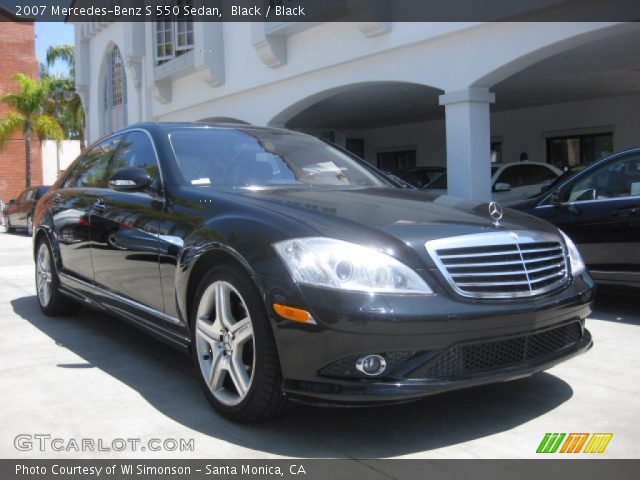 2007 Mercedes-Benz S 550 Sedan in Black