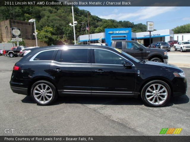 2011 Lincoln MKT AWD EcoBoost in Tuxedo Black Metallic