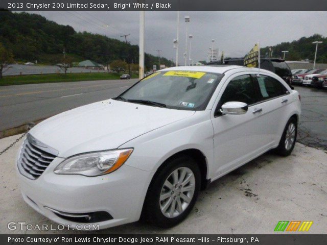 2013 Chrysler 200 Limited Sedan in Bright White