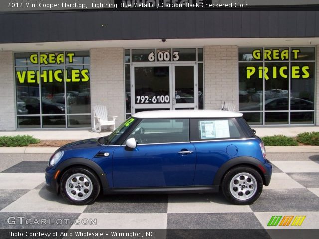 2012 Mini Cooper Hardtop in Lightning Blue Metallic