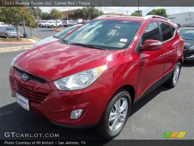 2013 Hyundai Tucson GLS in Garnet Red