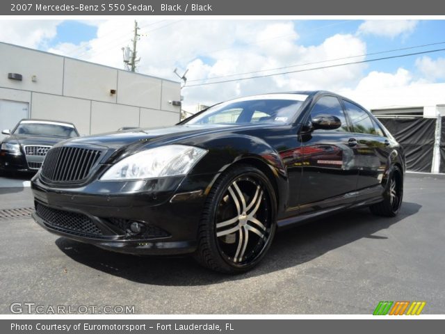 2007 Mercedes-Benz S 550 Sedan in Black