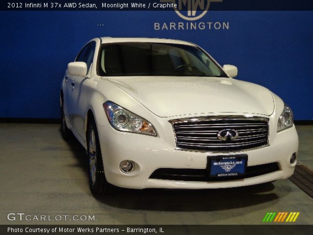 2012 Infiniti M 37x AWD Sedan in Moonlight White
