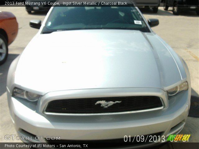 2013 Ford Mustang V6 Coupe in Ingot Silver Metallic