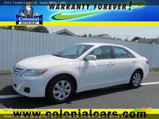2011 Toyota Camry LE in Super White