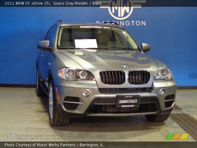 2011 BMW X5 xDrive 35i in Space Gray Metallic