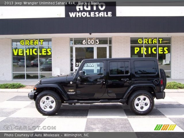 2013 Jeep Wrangler Unlimited Sahara 4x4 in Black