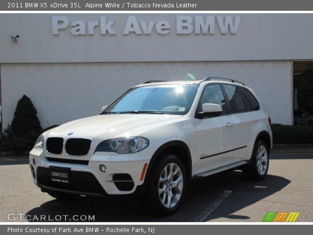 2011 BMW X5 xDrive 35i in Alpine White