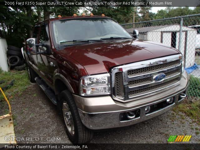 2006 Ford F350 Super Duty XLT Crew Cab 4x4 in Dark Toreador Red Metallic