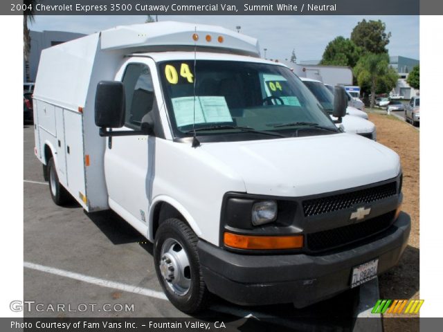 2004 Chevrolet Express 3500 Cutaway Commercial Van in Summit White