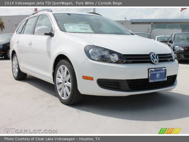 2014 Volkswagen Jetta TDI SportWagen in Pure White