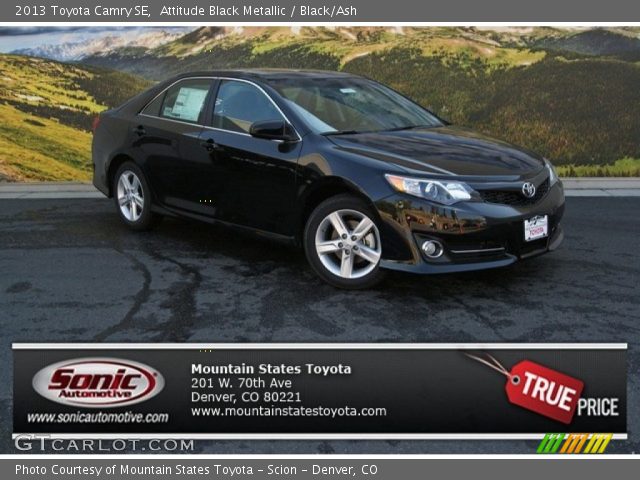 2013 Toyota Camry SE in Attitude Black Metallic