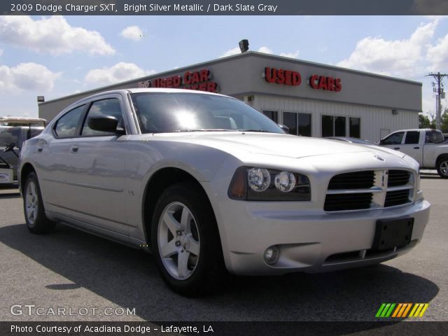 2009 Dodge Charger SXT in Bright Silver Metallic