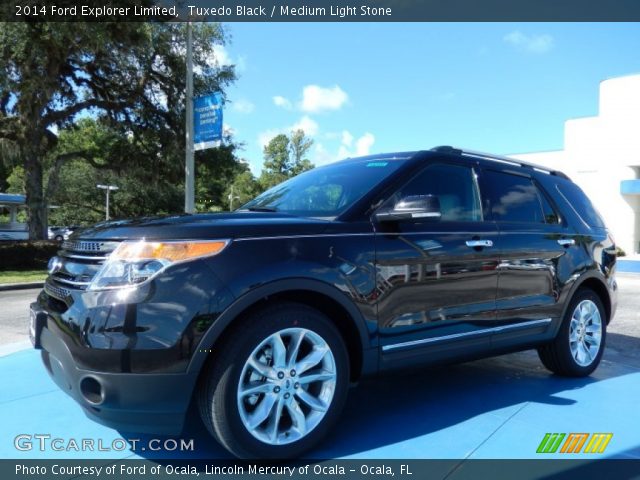 2014 Ford Explorer Limited in Tuxedo Black