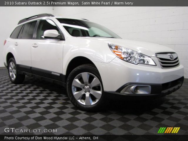 2010 Subaru Outback 2.5i Premium Wagon in Satin White Pearl