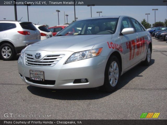 2007 Toyota Camry XLE V6 in Titanium Metallic