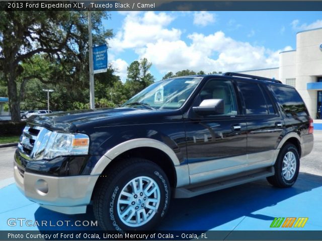 2013 Ford Expedition XLT in Tuxedo Black