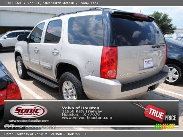 2007 GMC Yukon SLE in Silver Birch Metallic