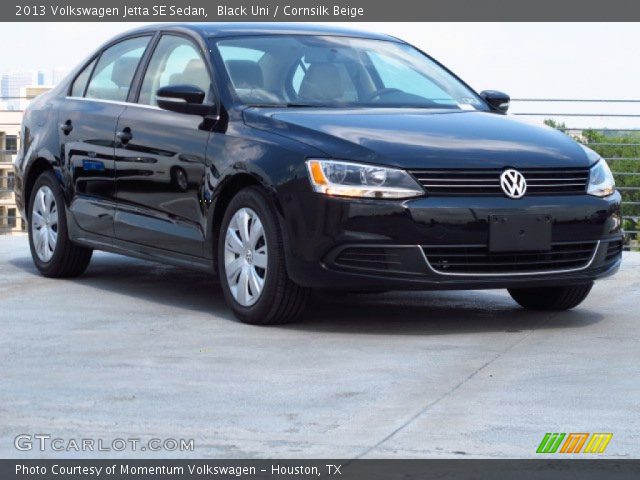2013 Volkswagen Jetta SE Sedan in Black Uni