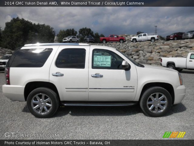 2014 GMC Yukon Denali AWD in White Diamond Tricoat