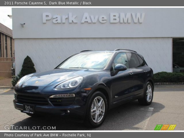 2011 Porsche Cayenne S in Dark Blue Metallic