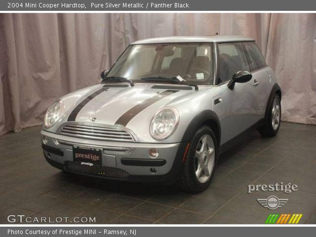 2004 Mini Cooper Hardtop in Pure Silver Metallic