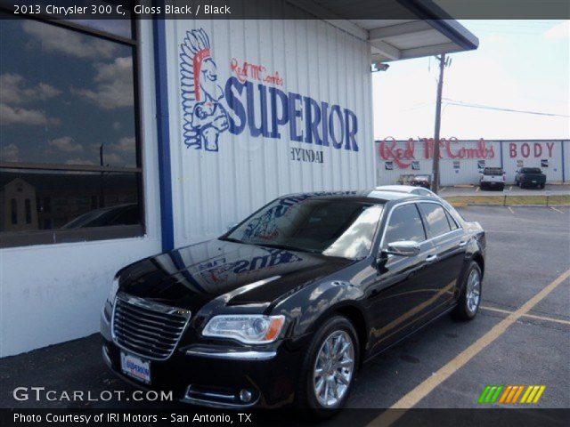 2013 Chrysler 300 C in Gloss Black