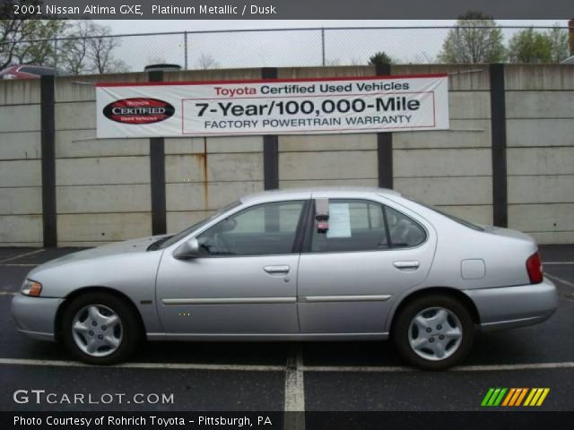 2001 Nissan Altima GXE in Platinum Metallic